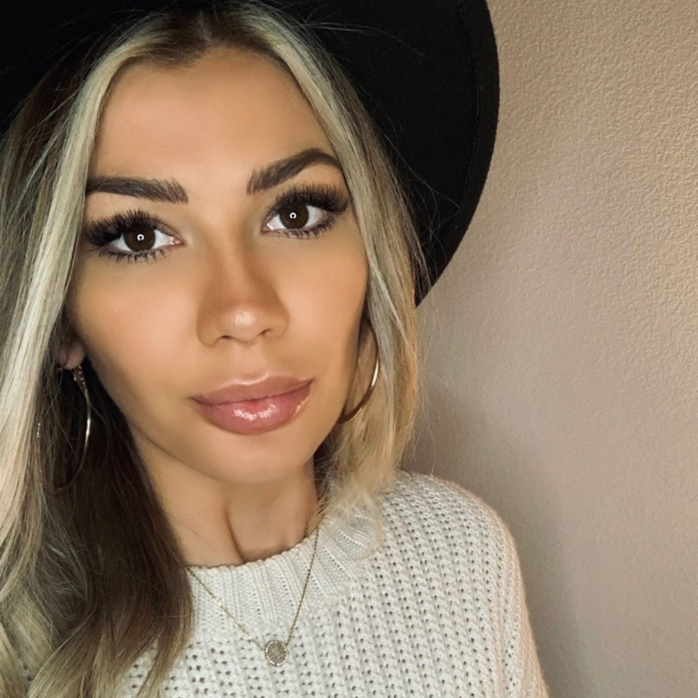 Meet your Posher, Sarah